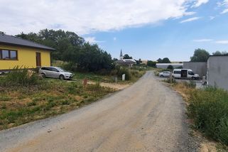 Zastupitelé prodali obecní pozemky za hubičku svým dětem. V pořádku, řeklo vnitro - Novinky
