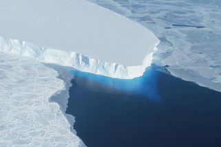 „Ledovec soudného dne“ může zvýšit hladinu oceánů více, než se čekalo