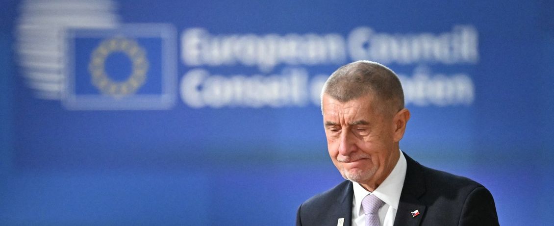 Podpis pod Babišovy dotace jako úřednické rozhodnutí nechat se třeba i zavřít