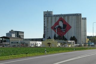 Zjistili jsme, jaké mzdy nabízí firmy v (ex)Babišově Agrofertu zaměstnancům - Médium.cz