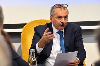 „Ti, kdo měli přijít, nepřišli.“ Na konferenci o b...