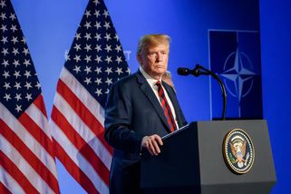 Rusko a Čína pomáhají Íránu? Trump o tom pochybuje