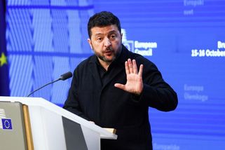 Putin nebude mít dost, dokud Ukrajinu nezničí, varoval Zelenskyj v Bruselu - Novinky
