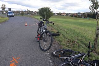 Tragická srážka cyklistů u zlínské ZOO. Senior po nárazu podlehl vážnému zranění hlavy - Novinky