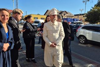 Prezidenta Masaryka vítalo plné táborské nádraží. Lidé si mysleli, že přijel Petr Pavel v přestrojení - Novinky