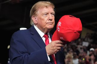Útok na Írán láme Trumpovi vaz. Podpora mu klesla na rekordní minimum - Novinky