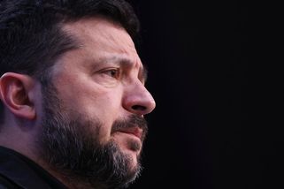 Děláte historickou chybu, vmetl Trumpovi zhrzený Zelenskyj. Navrhl zásadní ústupek