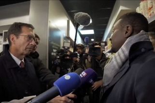 „Chtějí dokončit, co začali.“ Manažer popsal vyrabování obchodu v Paříži - Seznam Zprávy