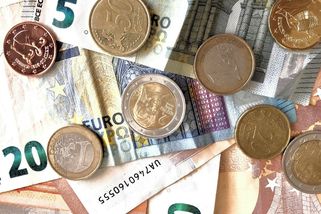 Nikdo vás k ničemu nenutí, ale... Brusel chce změnit, jak Češi spoří - Seznam Zprávy