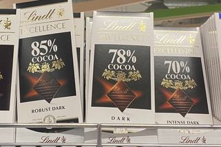 Zákazníky začínají odrazovat vysoké ceny čokolády. Lindt kvůli tomu uvažuje o zlevnění