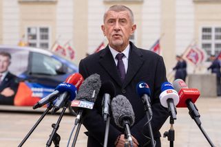 Babišova vláda chystá bič na neziskovky. Inspirace Ruskem, tvrdí Člověk v tísni - Novinky