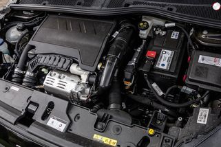 Šéf Stellantisu se omluvil za motor Puretech. Prý se to už nestane
