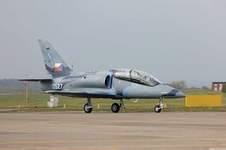 Arménská armáda si koupila česká letadla, která umožňují likvidovat drony - Novinky