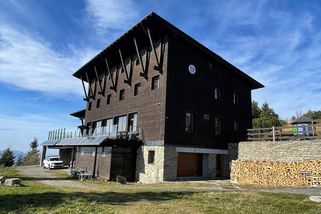Na Lysé hoře chybí voda. Klub českých turistů vyhlásil sbírku na nový vrt