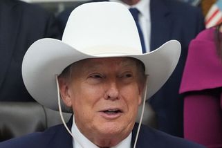 Kovboj Trump chce „pobláznit“ voliče. Část republikánů od něj utíká - Seznam Zprávy