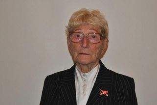 Sylva Knedlová vs. zástup osmnáctiletých. Rozdíl mezi nejmladším a nejstarším zastupitelem je 74 let - Novinky