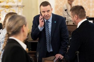 V Česku úřaduje pátá kolona. Slovenský expert i popsal, kdo to je - Seznam Zprávy