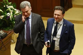 Poslanci nenápadně chystají nový náhubkový zákon - Novinky