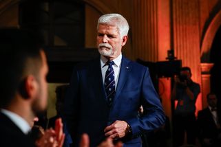 Na Hradě řeší rébus, které poslance zvát na 28. října. Vymysleli kvóty - Seznam Zprávy