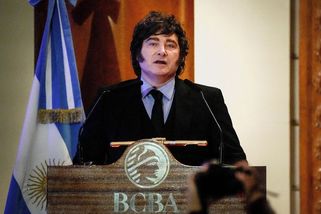 Milei před volbami vsází na Falklandy. Trump mu hraje do karet - Novinky