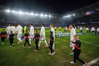 Skandál! zuřil kapitán německého týmu. Podmínky při Lize mistrů na Slovensku vyvolávají ostrou kritiku - Sport.cz
