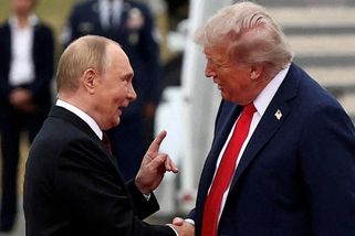 Putin navrhl Trumpovi americko-čínsko-ruský summit o Ukrajině, píše WSJ