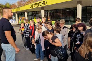 Na obloze civilní stroje a noc bez výbuchů. Děti z Ukrajiny si užívají výlet do Ostravy - Novinky