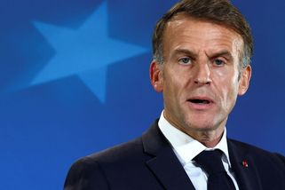 Macron zakáže protesty kromě odborářských - Novinky