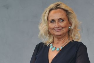 V Hradci Králové vede Ceralová Petrofová, exministr Dvořák ztrácí - Novinky