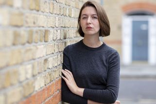 Knihy Sally Rooneyové opouštějí britský trh, kvůli její podpoře Palestiny - Novinky