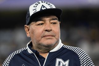 V procesu týkajícím se Maradonova úmrtí žádá žalobce pro lékaře tvrdé tresty - Sport.cz
