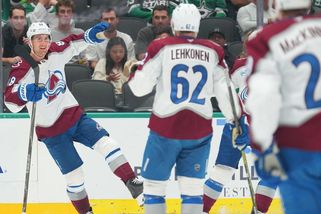 Velký hokejový maraton v NHL. Nejvíce se rozparádil Nečas a premiérový gól vstřelil Adam Jiříček - Sport.cz