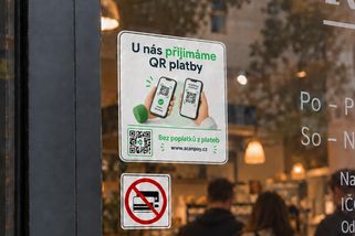 Ukážete displej a odejdete. Proč podniky věří, že jste za QR platbu opravdu zaplatili? - Médium.cz