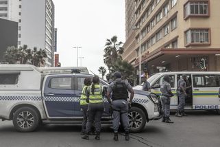 Dav asi 50 lidí v jihoafrickém Durbanu ubil k smrti cizince - Novinky
