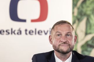 Vyhrožovala kdečím. Bývalý šéf ČT promluvil o dram...