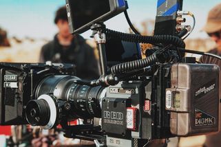 "Radikální zásah." Klempířův krok povede ke ztrátě tisíců míst a totální destrukci, varují filmaři