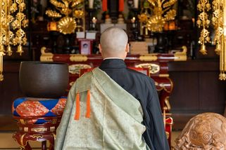Japonský mnich vstoupil do dvanáctileté izolace, mnoho jeho předchůdců ji nepřežilo - Novinky