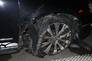 Opilý cizinec řídil v Olomouci auto s proraženými pneumatikami - Novinky