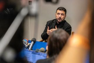 Ukrajina začne znovu útočit na rafinérie v Rusku, řekl Zelenskyj | ČeskéNoviny.cz