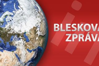 Rumuni zachraňují námořníky ze zasažené nákladní lodi. Nejméně jeden člen posádky zemřel - Novinky