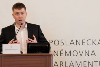Jakub Jíra: Kdo je nový člen rady Českého rozhlasu - Novinky