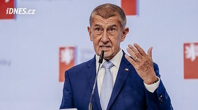 Babiš reaguje na novináře vlastní výzvou. Nemanipulujte veřejným míněním, apeluje