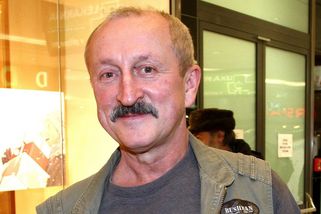 Oldřich Navrátil skončil na dlažbě. Vyrazili ho z Receptáře, herec promluvil o drsném vyhazovu