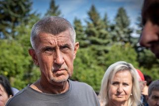 „Před volbami jste mluvil jinak.“ Babišovi voliči žádají, aby vláda přitvrdila