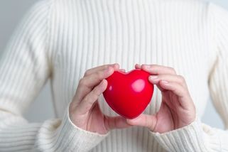 Vysoký cholesterol v genech: Bez léčby infarkt udeří už v mládí
