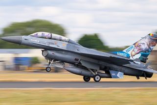 Rusové se pekelně zapotí. Belgie začne brzy posílat Ukrajině třicítku F-16, první F-35 už je střídají