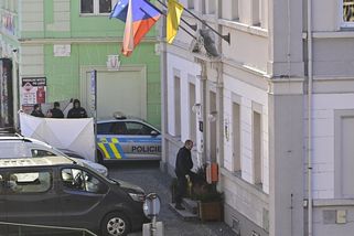 Tisková konference k tragické střelbě na Děčínsku - Novinky
