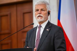 Senioři vystavili Petru Pavlovi nelichotivé vysvědčení. Více než polovina ho považuje za nejhoršího porevolučního prezidenta