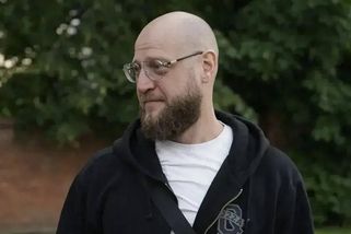 Nehoda, nebo sebevražda? Zemřel nacionalistický ruský rapper adorující válku na Ukrajině - Novinky