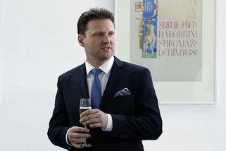 Pětikoalice v tajné volbě potopí Vondráčka - Novinky